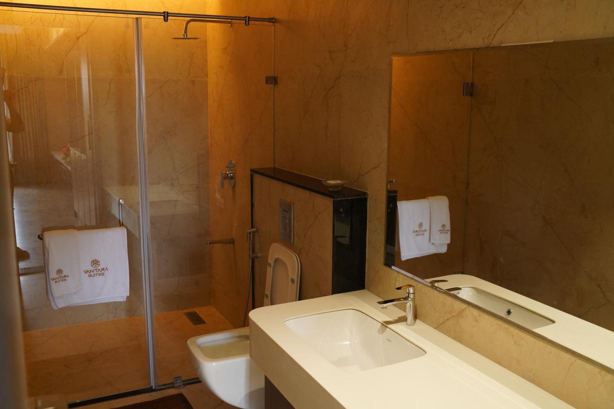 ולורה Vantara Suites מראה חיצוני תמונה