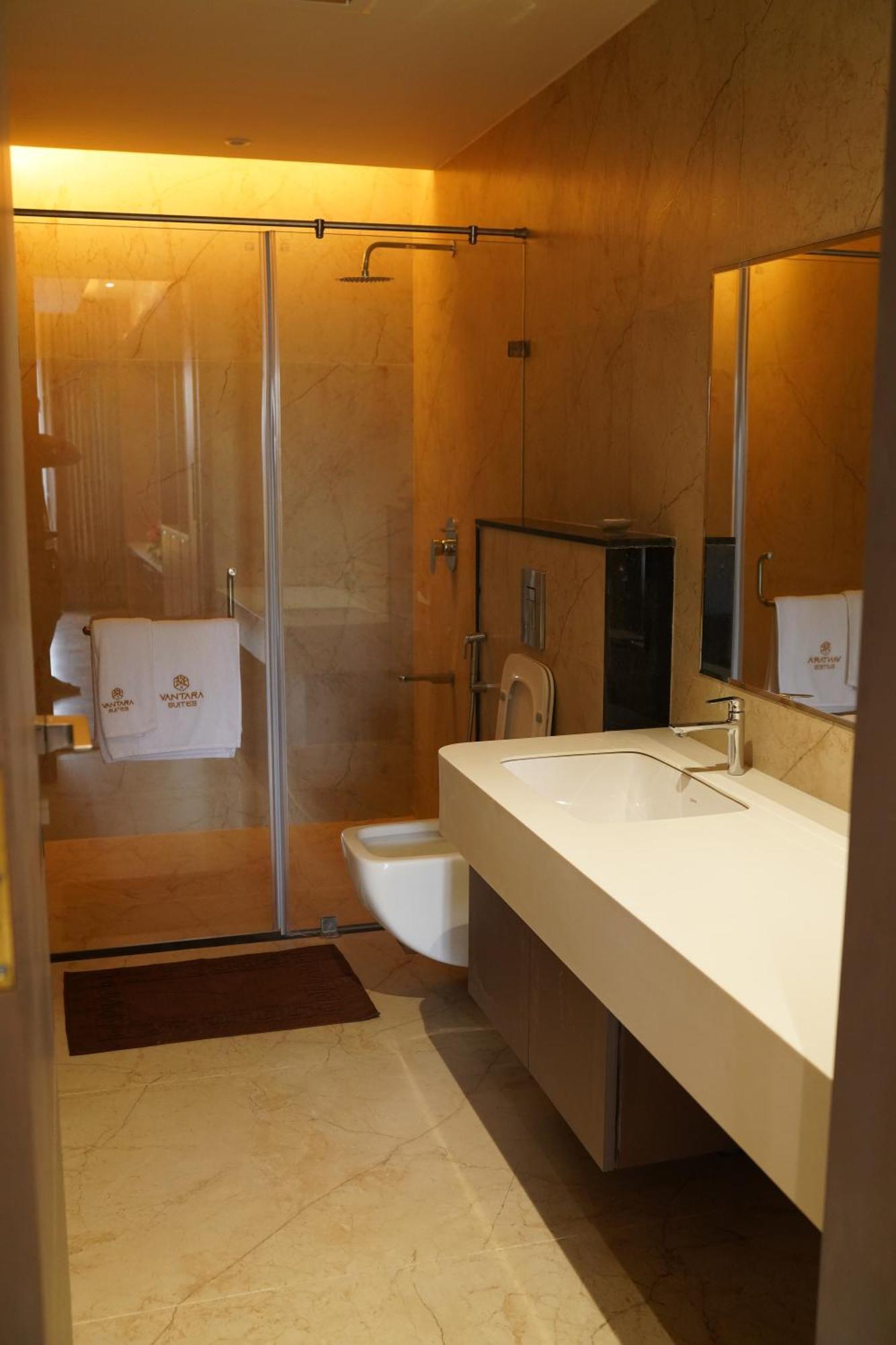 ולורה Vantara Suites מראה חיצוני תמונה